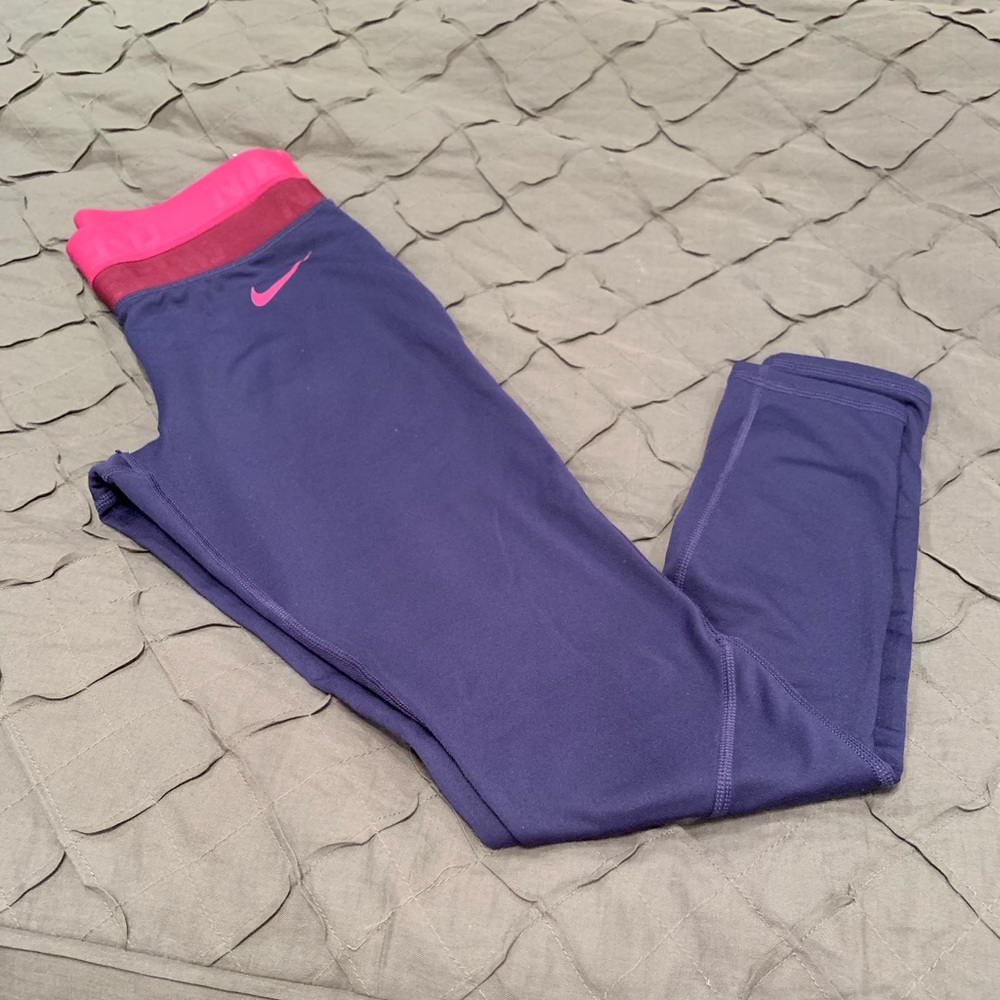 Size small Nike cold weather running tights